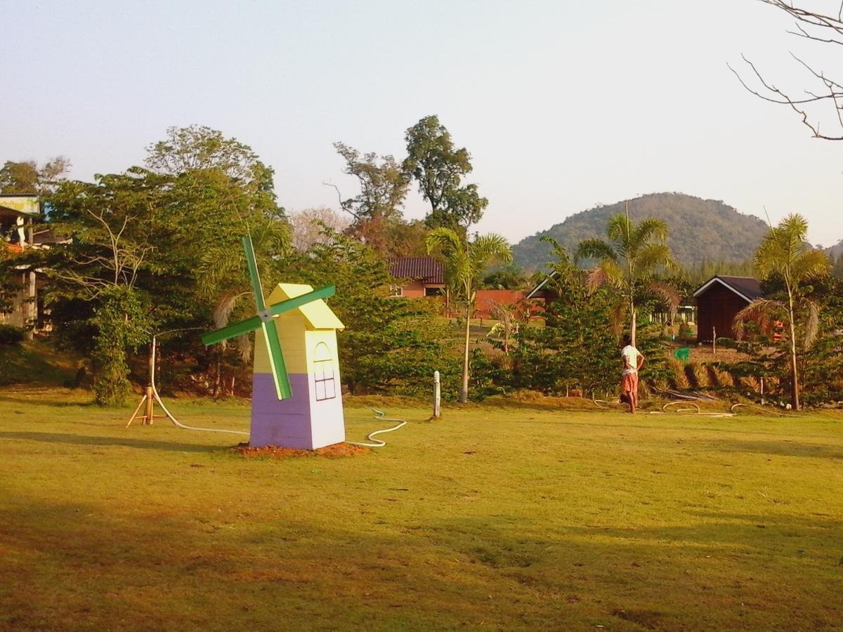 Hotel Kum Nangpaya Kaeng Krachan Exteriér fotografie