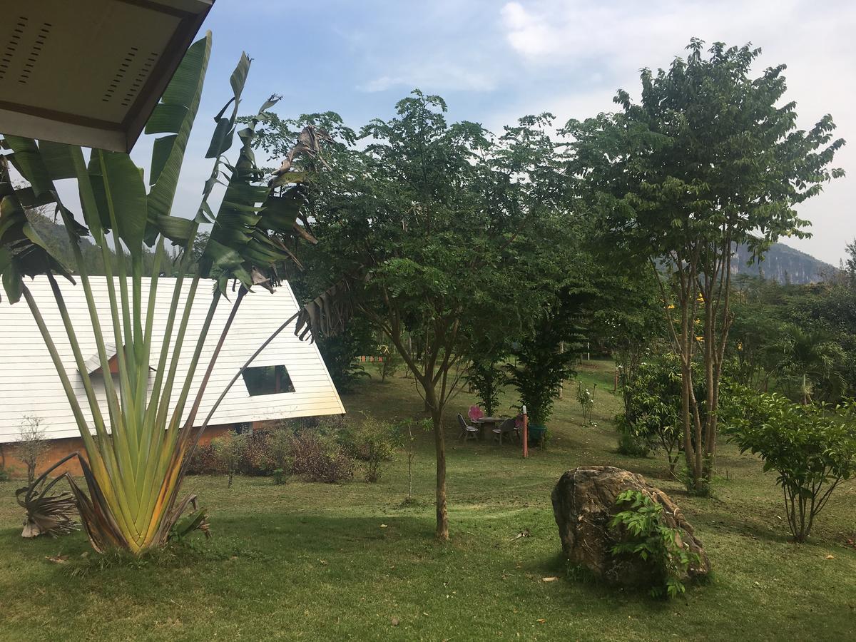 Hotel Kum Nangpaya Kaeng Krachan Exteriér fotografie